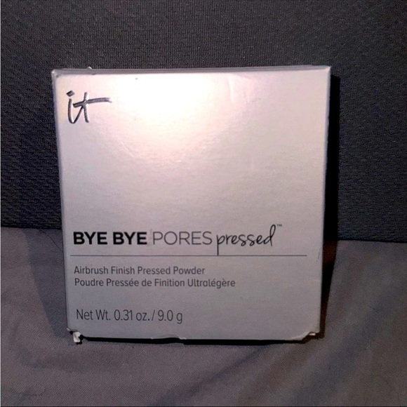 IT Cosmetics Bye Bye Pores Translucent Pressed Powder - Picture 1 of 6